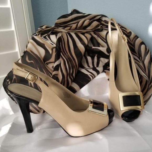 Nine West Shoes - Lovely Nine West Taupe and Black Stiletto Heels